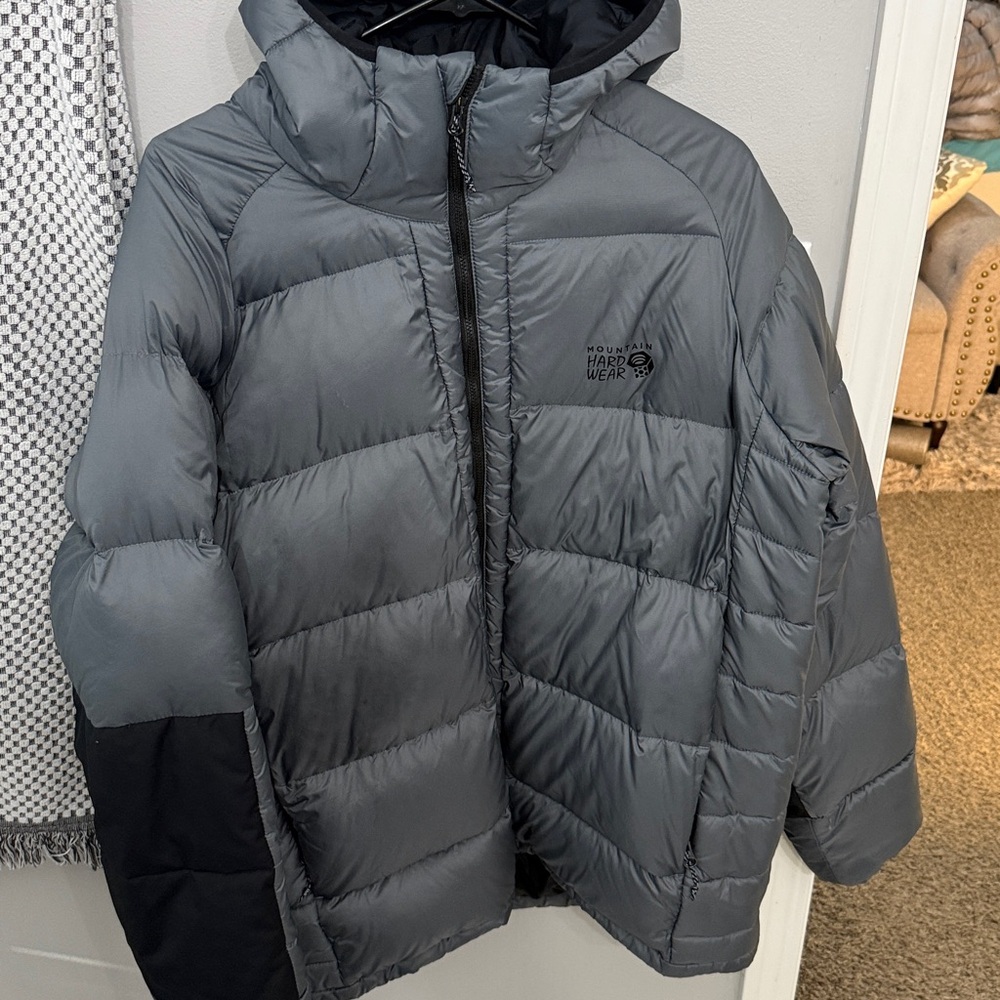Mountain Hardwear Charcoal Hooded Jacket